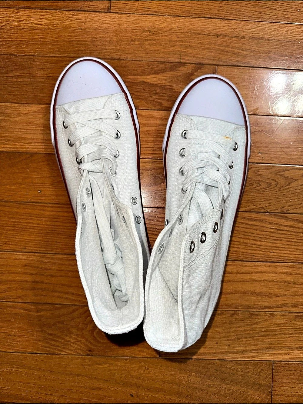 Canvas Sneakers US 8 Like New